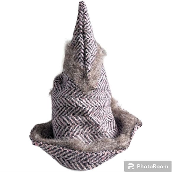 Wool & Shearling Wizard Elf - Picture 8 of 8